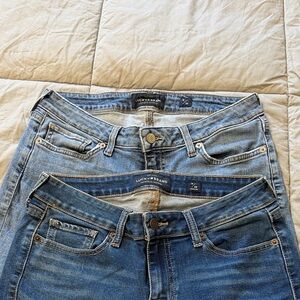 Lucky Brand Women's Light and Medium Blue Lolita skinny Jeans size 8 2 pair